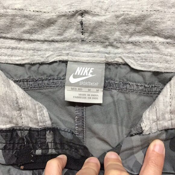 VTG Nike Sportswear Womens Med Capri Camo Cargo Pants Camouflage Cotton Y2K - Picture 9 of 14
